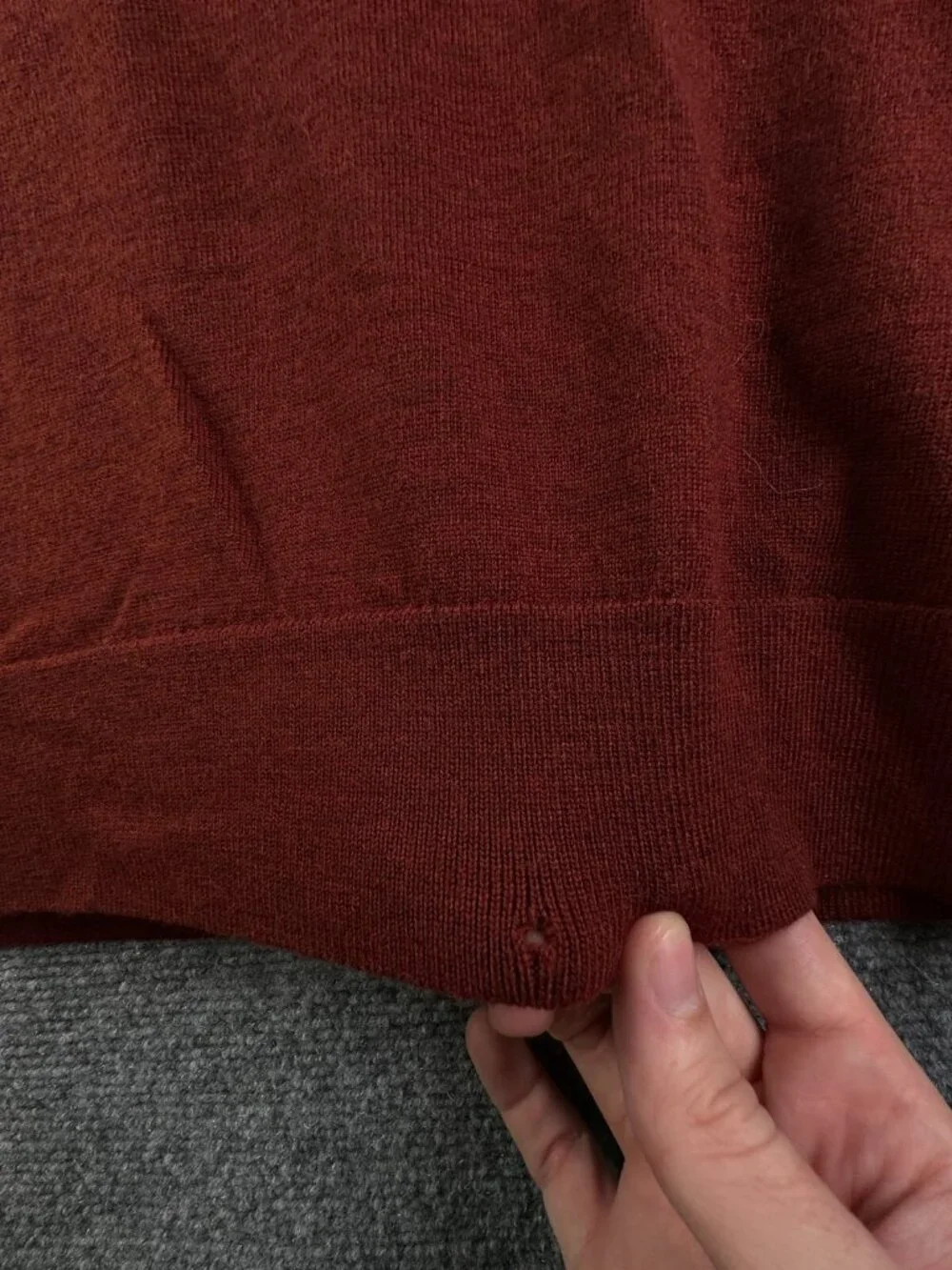 Banana Republic Baruffa Pullover Knit Sweater Soft Medium Red Merino Wool Adult